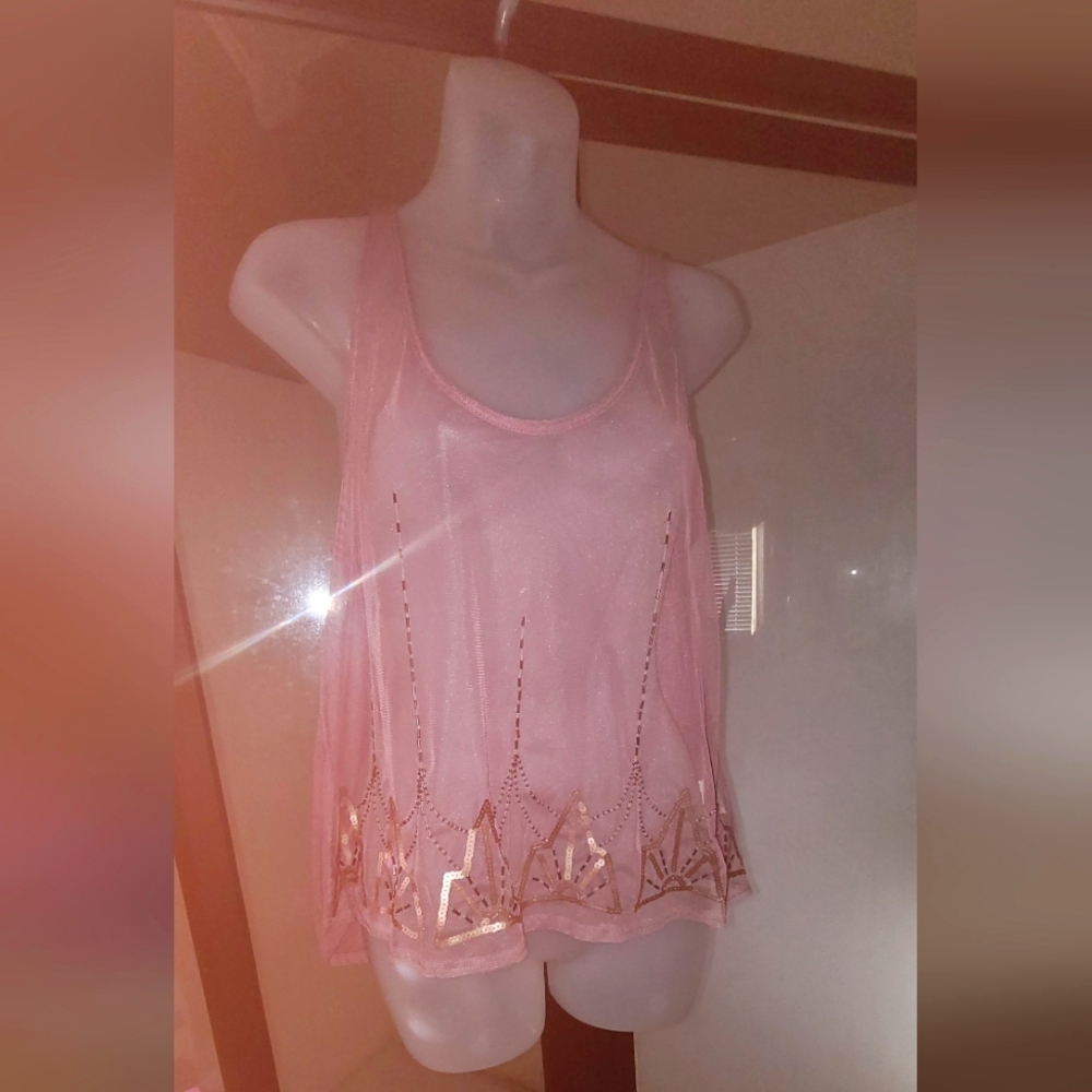 Cute top